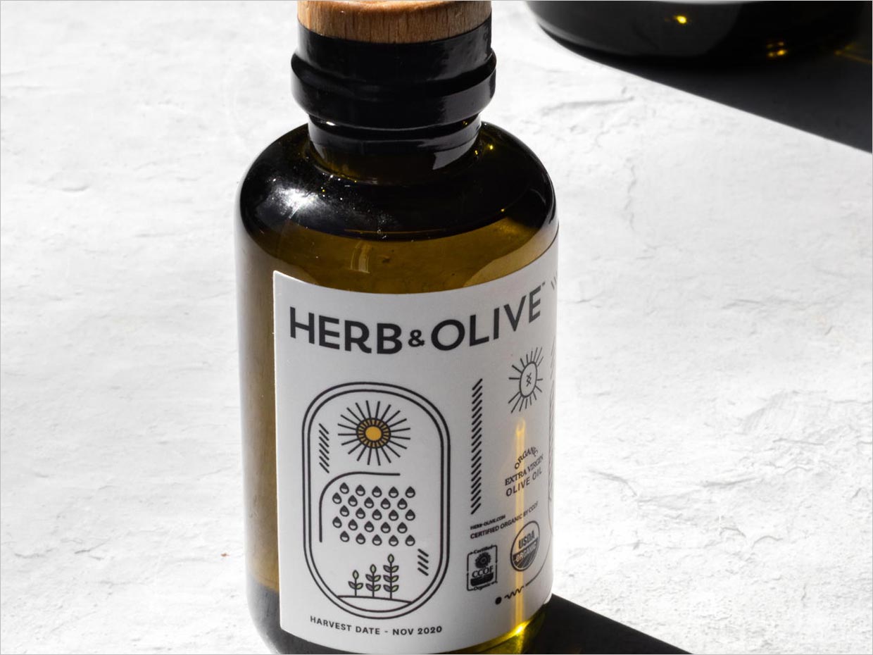 美國Herb & Olive有機特級初榨橄欖油包裝設計之實物照片